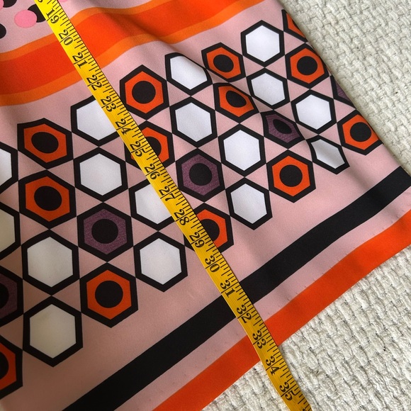 NWT Muse fitted pink sheath dress /geometric design. Sleeveless. Size 0 - Picture 9 of 13